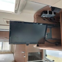 Adria Vision 677 SP 97dkm! Euro4 2xAirco Fransbed 2xzonnep. Foto #21