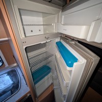 Burstner campers Delfin 695 uit 2005 Foto #2