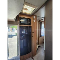 Chausson TITANIUM 728EB/5 PERSOONS/2x AIRCO/QUEENSBED/HEFBED Foto #16