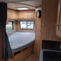 Burstner Delfin camper uit 2005 Foto #6