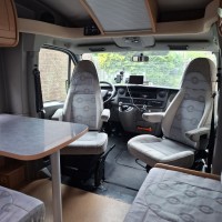 Burstner Delfin camper uit 2005 Foto #14