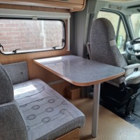 Burstner Delfin camper uit 2005 Foto #16
