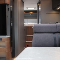 Hymer BMC-T 680 170pk Automaat | Premium pakket | Lengtebedden | Gescheiden douche | Hymer SLC Chassis | Nieuw uit voorraad leverbaar | Lithium | Crystal Silver | Facelift BMC | Foto #38