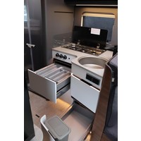 Hymer BMC-T 680 170pk Automaat | Premium pakket | Lengtebedden | Gescheiden douche | Hymer SLC Chassis | Nieuw uit voorraad leverbaar | Lithium | Crystal Silver | Facelift BMC | Foto #41