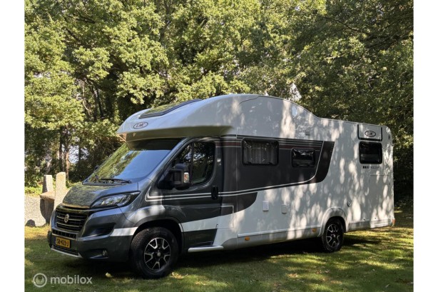 Adria Coral Supreme 600 SCT