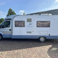 Buerstner T7001 Delfin Performance 700 Airco Foto #19