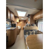 Buerstner T7001 Delfin Performance 700 Airco Foto #22