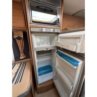 Buerstner T7001 Delfin Performance 700 Airco Foto #34