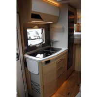 Hymer BMC-T 580 170pk Automaat | Lengtebedden | Hymer SLC Chassis | Dakairco | Veloslide | Lithium | Bearlock | Omvormer | Bearlock | Stoelverwarming | XXL Bed | Foto #34