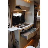 Hymer BMC-T 580 170pk Automaat | Lengtebedden | Hymer SLC Chassis | Dakairco | Veloslide | Lithium | Bearlock | Omvormer | Bearlock | Stoelverwarming | XXL Bed | Foto #35