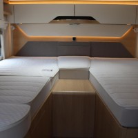 Hymer BMC-I 580 170pk Automaat | Lengtebedden | Hefbed | SLC Chassis | Lithium | Omvormer | XXL Bed | Luifel | SOG toiletventilatie | LED Koplampen | Leder | Foto #42