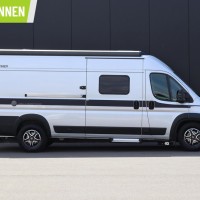 Hymer Yellowstone 140pk Automaat | Levelsysteem | Lengtebedden | Lithium | Omvormer | 6.36M | Bomvol! | Maxxfan | Bearlock | HEO safe sloten | LPG installatie | Trekhaak | Luifel | Zonnepaneel | Foto #29