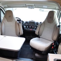 Hymer Yellowstone 140pk Automaat | Levelsysteem | Lengtebedden | Lithium | Omvormer | 6.36M | Bomvol! | Maxxfan | Bearlock | HEO safe sloten | LPG installatie | Trekhaak | Luifel | Zonnepaneel | Foto #35