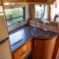 Hymer B 614 CL | Integraal | Zonnepanelen | Omvormer Foto #17