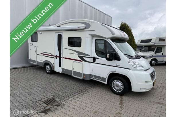 Tweedehands Adria campers camper kopen