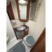 Adria MATRIX M 680SP Dakairco 6 persoons elektrisch hefbed Foto #25