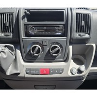 Knaus Boxstar 600 Luifel Trekhaak Airco Bearlock 4 Persoons Cruise Control Dwarsbed Nette staat!! Foto #7