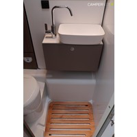 Carado T448 140pk Automaat | Pro + Pakket | Lengtebedden | Luifel | Grote garage | Hefbed | Nieuw uit voorraad leverbaar |Panoramaraam | Foto #19