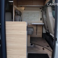 Hymer Yellowstone 140pk Automaat | Levelsysteem | Lengtebedden | Lithium | Omvormer | 6.36M | Bomvol! | Maxxfan | Bearlock | HEO safe sloten | LPG installatie | Trekhaak | Luifel | Zonnepaneel | Foto #6