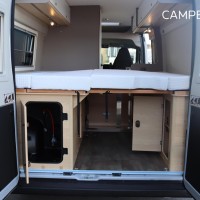 Lmc Innovan 640 Pure 140pk Automaat | Thule luifel | Lengtebedden | Parkeersensoren | Lichtmetalen velgen |  Veel opbergruimte | LED binnenverlichting | Mistlampen | Foto #31