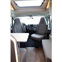 Carado T448 140pk Automaat | Pro + pakket | Hefbed | Nieuw uit voorraad leverbaar | Luifel | Lengtebedden | Grote garage | Panoramaraam boven cabine | Foto #7
