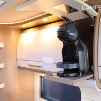 Carthago C-Tourer I 150 QB 170pk Automaat | Zo goed als nieuw | Queensbed | Gescheiden douche | Dubbele bodem | Hefbed | Luxe | LED koplampen | Foto #14