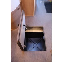 Carthago C-Tourer I 150 QB 170pk Automaat | Zo goed als nieuw | Queensbed | Gescheiden douche | Dubbele bodem | Hefbed | Luxe | LED koplampen | Foto #46