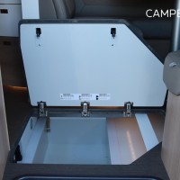 Carthago C-Tourer I 150 QB 170pk Automaat | Zo goed als nieuw | Queensbed | Gescheiden douche | Dubbele bodem | Hefbed | Luxe | LED koplampen | Foto #49