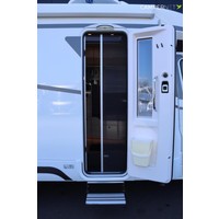 Hymer BMC-T 600 Whiteline 170pk Automaat | Omvormer | Lengtebedden | SLC Chassis | SOG toiletventilatie | Luifel | Maxxfan | Abus Extra slot | Foto #4