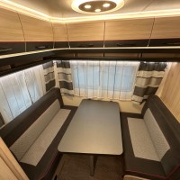 Hobby De Luxe Edition 440 SF Foto #3