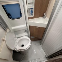Malibu Van Diversity 600 DB K Charming GT Skyview Foto #7
