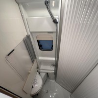 Malibu Van Diversity 600 DB K Charming GT Skyview Foto #8