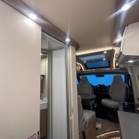 Malibu Van Diversity 600 DB K Charming GT Skyview Foto #24