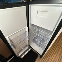 Malibu Van First Class Two Rooms 640 LE RB Charming GT Skyview Foto #25