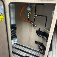 Malibu Van First Class Two Rooms 640 LE RB Charming GT Skyview Foto #33