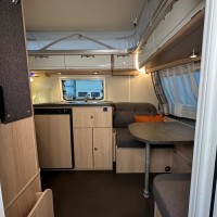 Eriba Touring Pan Familia 310 GT 60 Edition Foto #2
