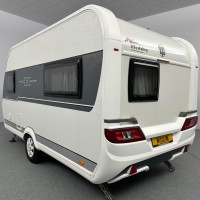 Hobby De Luxe 440 SF Foto #1