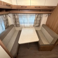Hobby De Luxe 440 SF Foto #4