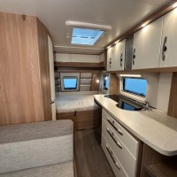 Hobby De Luxe 440 SF Foto #18