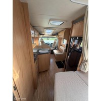 Bürstner Solano T615 Frans bed Zonnepaneel Fietsenrek Foto #18