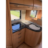 Bürstner Solano T615 Frans bed Zonnepaneel Fietsenrek Foto #19