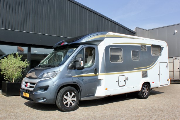 Tweedehands Burstner campers camper kopen