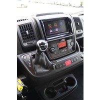 Pössl Trenta 640 180pk Automaat | Lengtebedden | Swing fietsendrager | Dakairco | Zenec Multimediasysteem | Construct slot | Luifel | Duo control | 6.36M | Foto #4