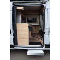 Hymer Yellowstone 180pk Automaat | Lithium | Hefdak | Omvormer | BOMVOL | Thule swing | Lengtebedden | Standairco | Luifel | Luchtvering | Foto #33