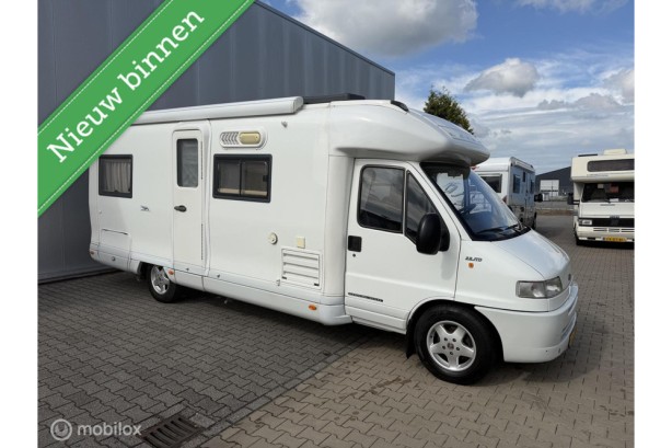 Tweedehands Laika campers camper kopen