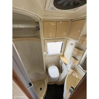 Laika Kreos 3010 | Fiat 128 pk Zonnepaneel MAXXFAN Dwarsbed Foto #3
