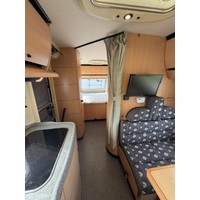 Laika Kreos 3010 | Fiat 128 pk Zonnepaneel MAXXFAN Dwarsbed Foto #14