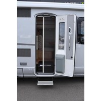 Hymer B-ML I 780 170pk Automaat | Alde verwarming | Levelsysteem | BOMVOL | Lengtebedden | Lithium | Hefbed | Omvormer | Dakairco | 5G Wifi router | Luifel | Stoelverwarming | Oven | Gescheiden douche | Gas aansluiting buiten | Foto #60