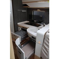 Hymer B-ML I 780 170pk Automaat | Alde verwarming | Levelsysteem | BOMVOL | Lengtebedden | Lithium | Hefbed | Omvormer | Dakairco | 5G Wifi router | Luifel | Stoelverwarming | Oven | Gescheiden douche | Gas aansluiting buiten | Foto #70