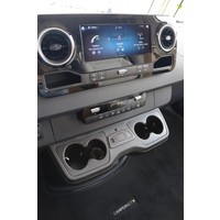 Hymer B-ML I 780 170pk Automaat | Alde verwarming | Levelsysteem | BOMVOL | Lengtebedden | Lithium | Hefbed | Omvormer | Dakairco | 5G Wifi router | Luifel | Stoelverwarming | Oven | Gescheiden douche | Gas aansluiting buiten | Foto #23